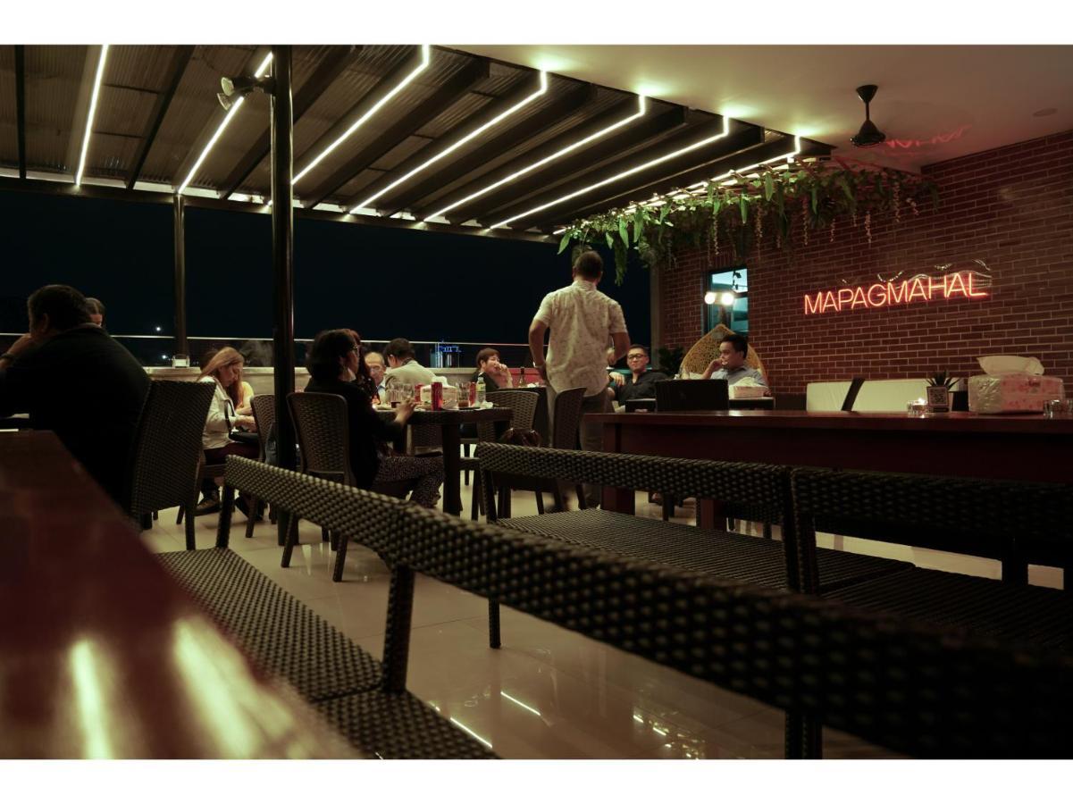 M28 Hotel And Apartments เกซอนซิตี้ ภายนอก รูปภาพ